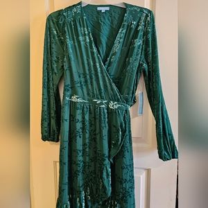 Draper James velvet Green wrap dress, size large, new with tags